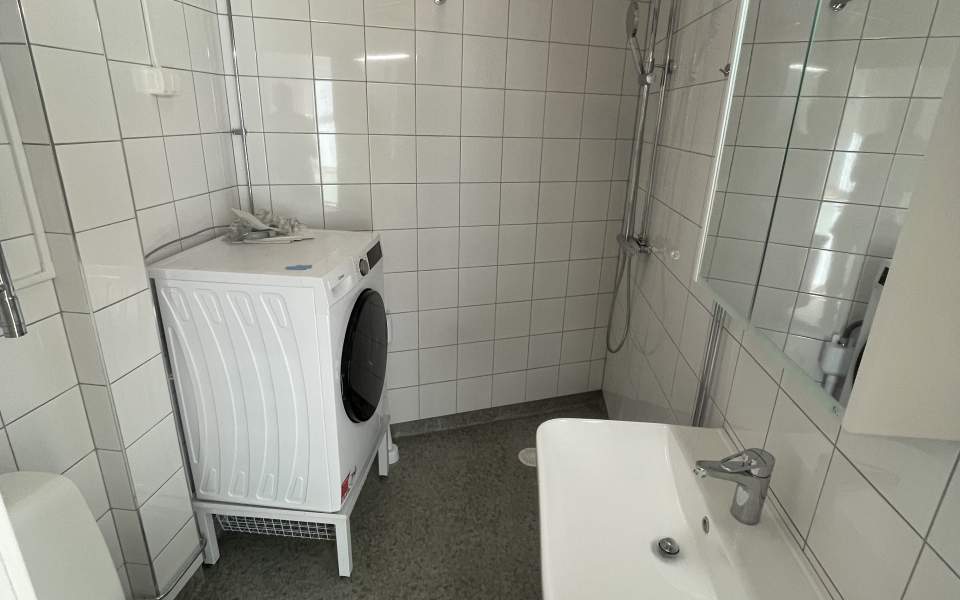 2025-11/20251010-125621143-ios